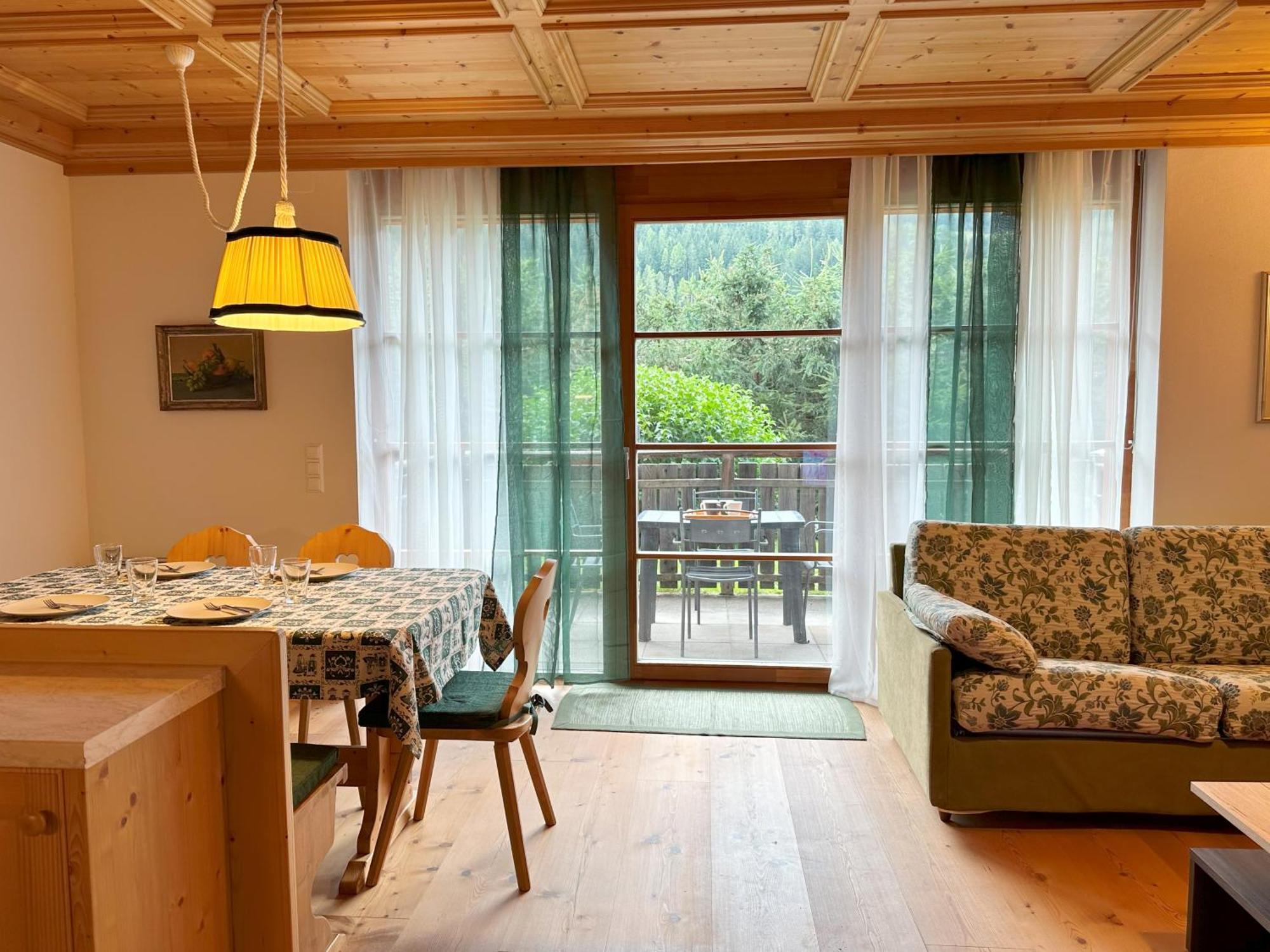 Haus Clara By Isa Badkleinkirchheim Lägenhet Bad Kleinkirchheim Exteriör bild